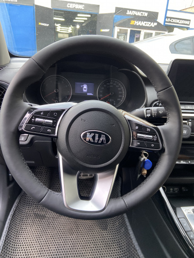 KIA обшивка руля